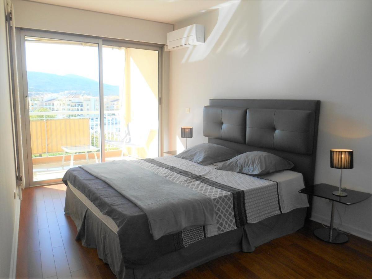 Appartement Le Jean Bart - Vacances Cote D'Azur Mandelieu エクステリア 写真